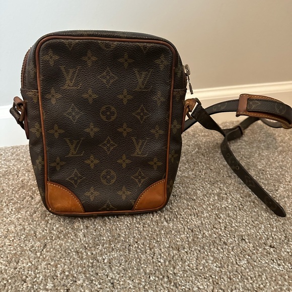 Vintage Louis Vuitton Amazone Cross Body Bag - Picture 2 of 10